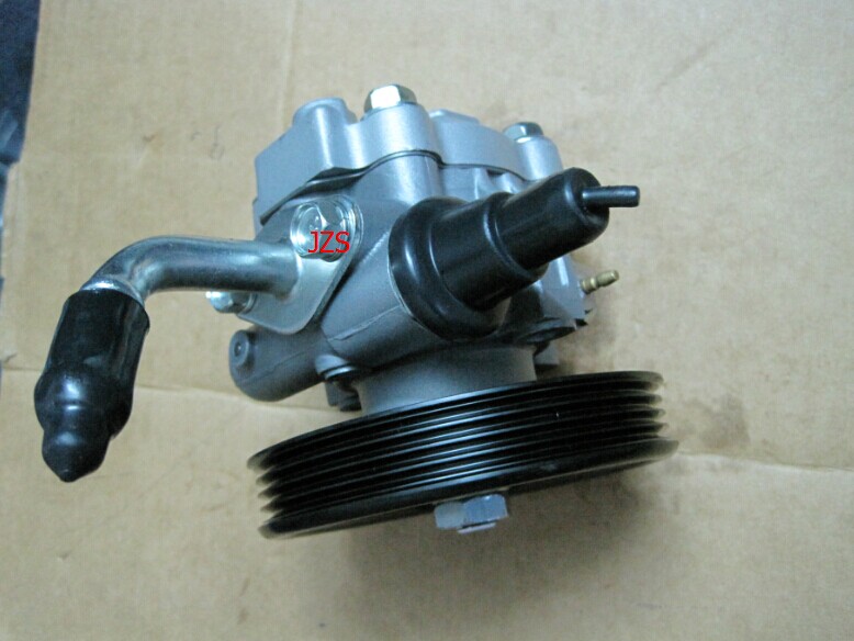 MR130932 for Mitsubishi Montero 95 Power Steering Pump