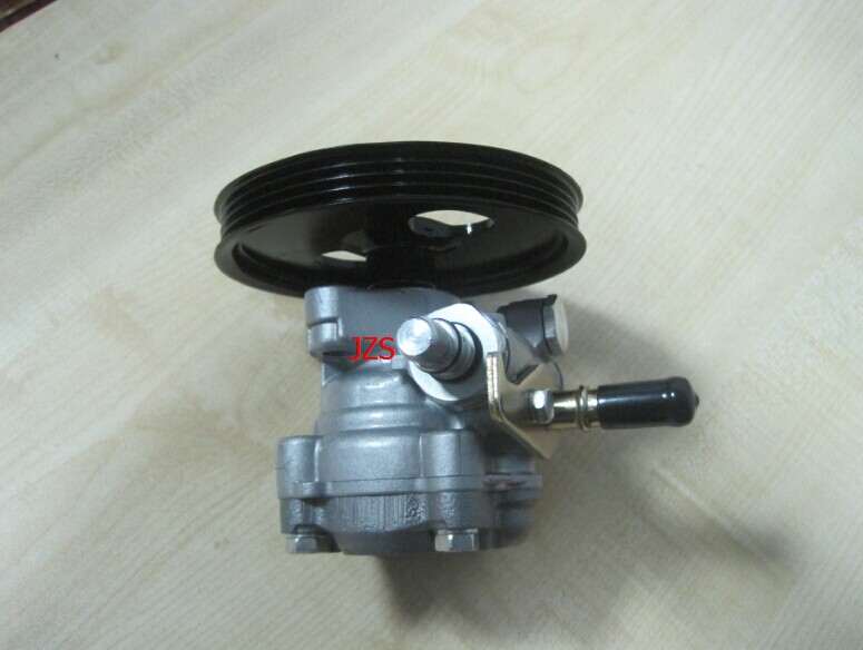 MR267660 Power Steering Pump For Mitsubishi Pajero 4D56